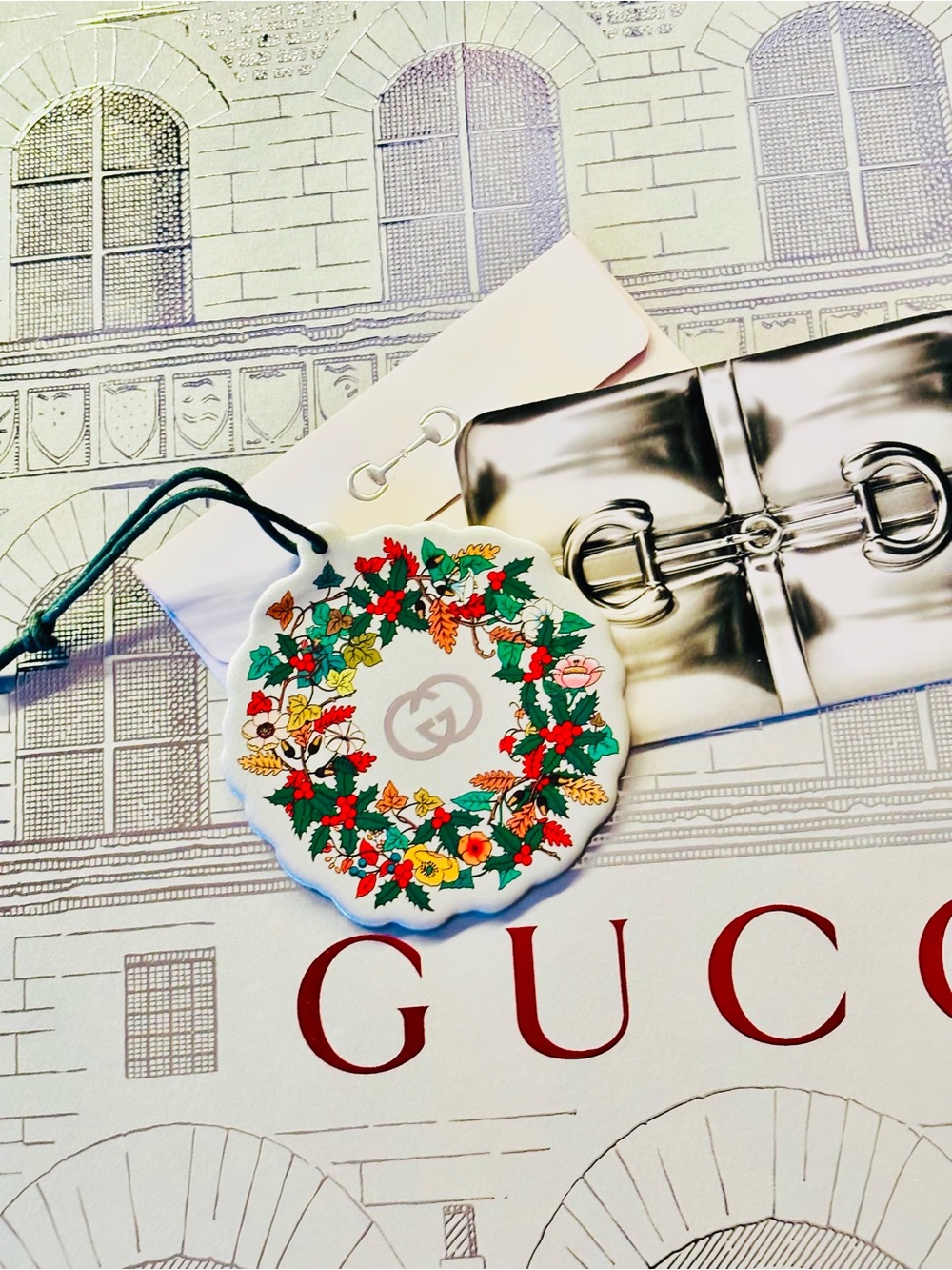 Gucci Authentic Wreath Ornament Brand New Includes Gucci Card & Envelope